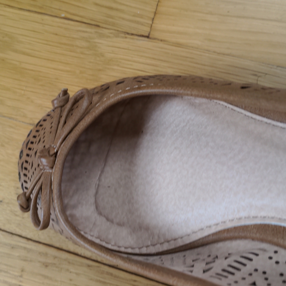 Ballet Flats - Picture 7 of 9